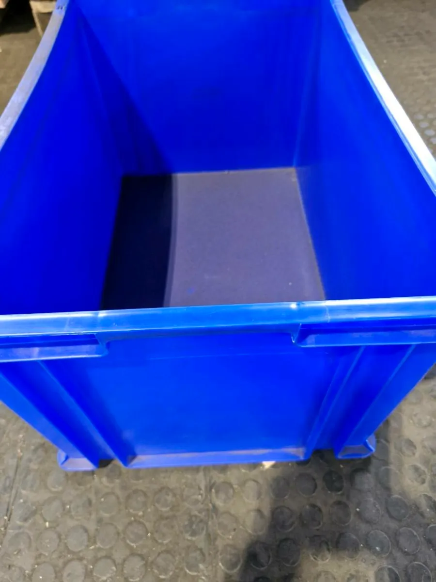 Heavy plastic storage bins - Image 1