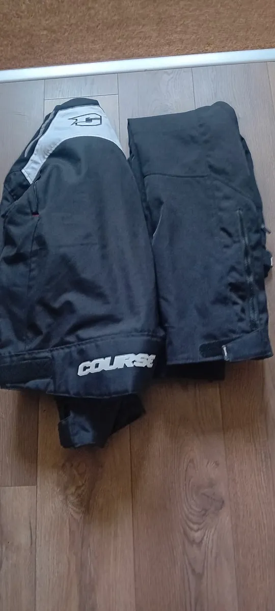 Motorcycle Jacket and trousers - Image 4