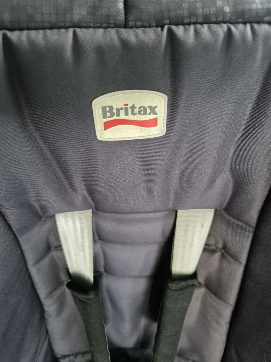 Car seat - Image 3