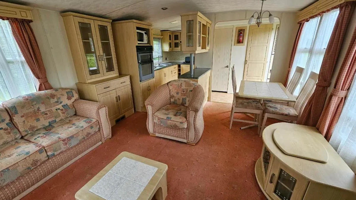 Mobile Home - Image 4
