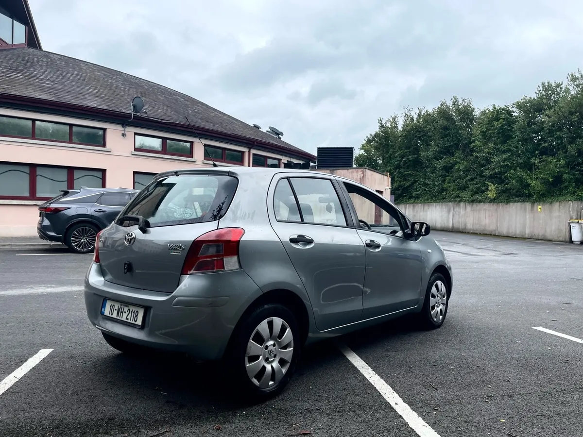 2010 Toyota Yaris 1.0 Petrol Fresh NCT 01/26 - Image 3