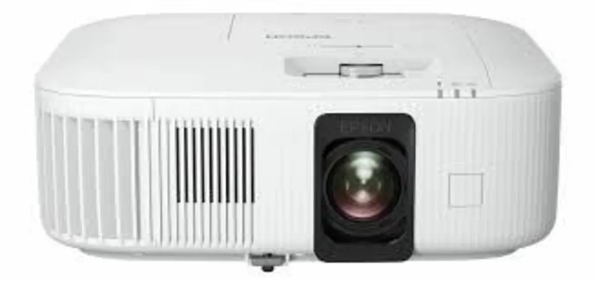 EPSON Home Projector EH-TW6150 4K IN BOX / NEW - Image 1