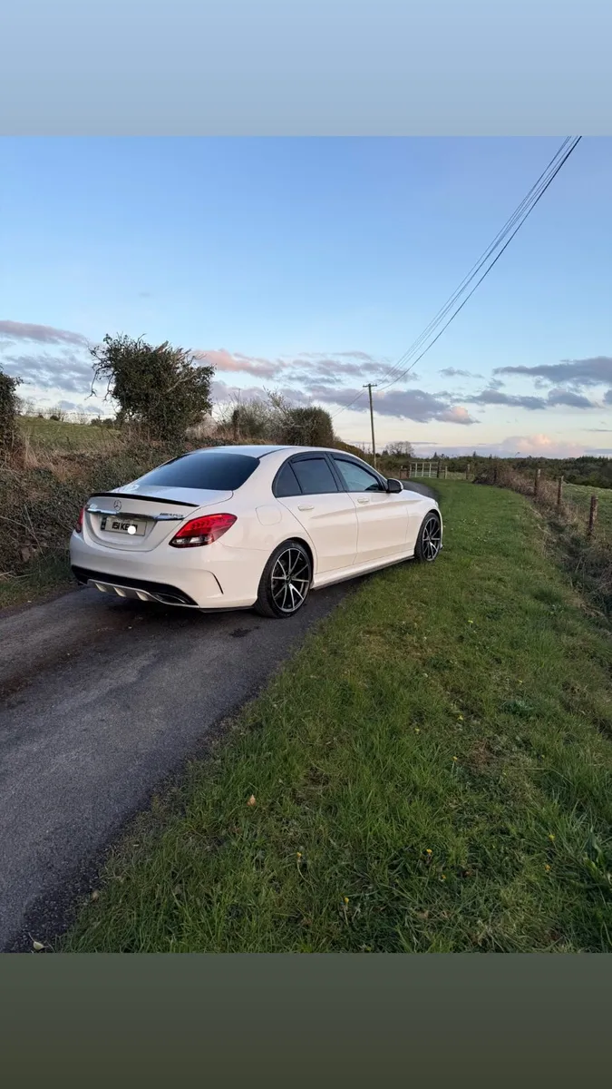 C220D Mercedes C-Class - Image 3