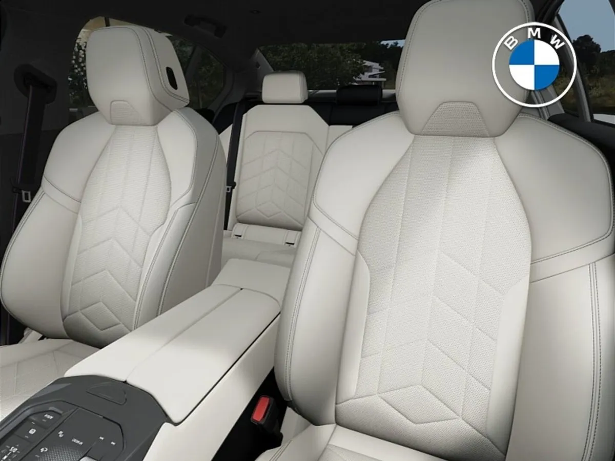BMW 5 Series 530e M Sport Pro - Image 4