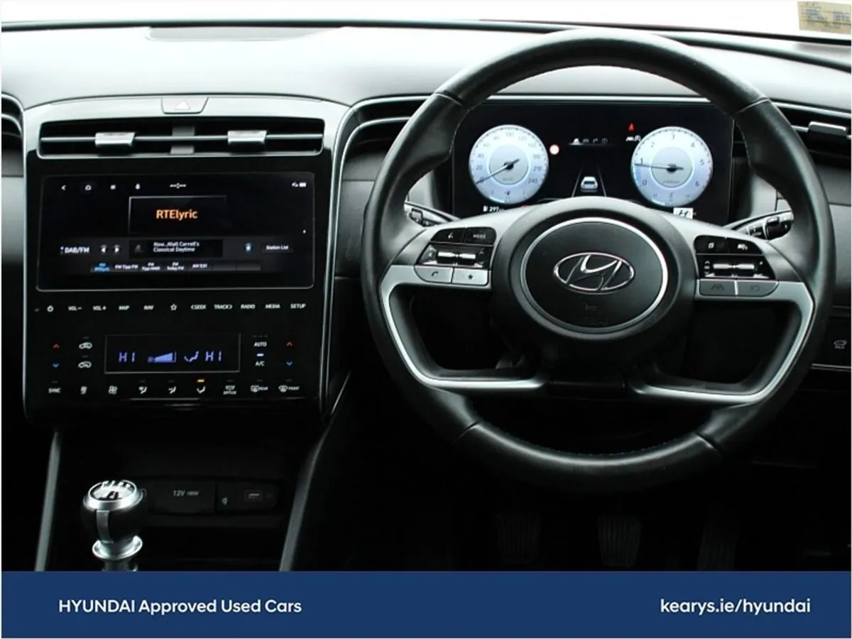 Hyundai Tucson 2WD Executive Plus - Image 4