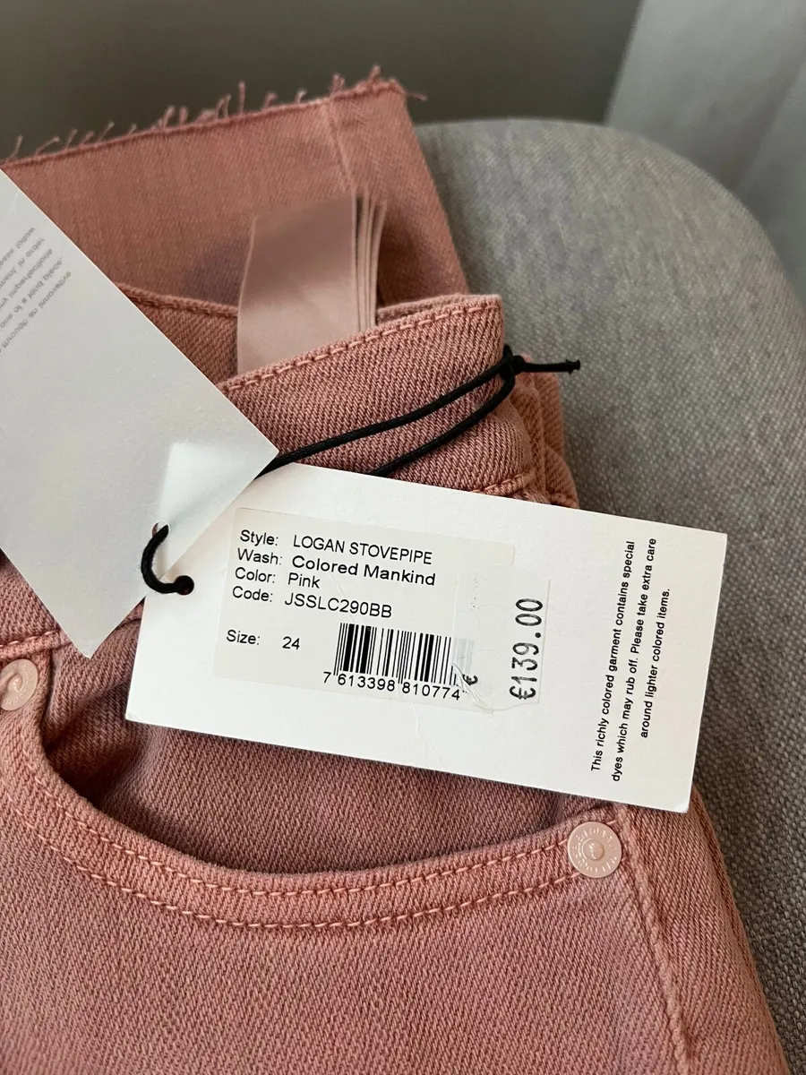 Clothing - Image 2