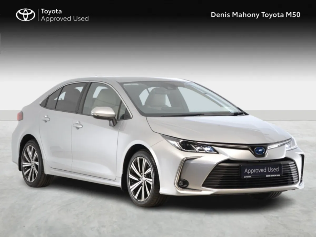 Toyota Corolla Luna Sport Hybrid Auto - Image 1