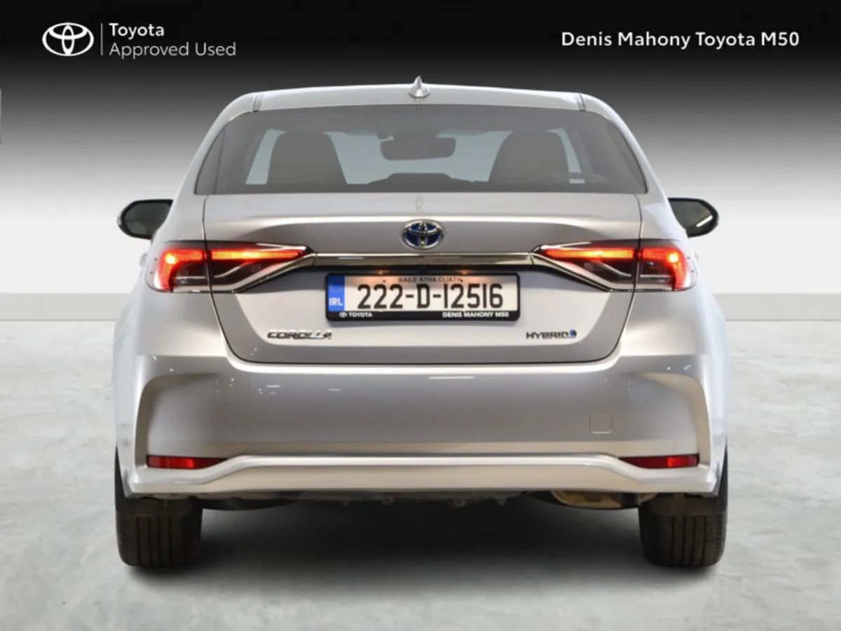 Toyota Corolla Luna Sport Hybrid Auto - Image 4