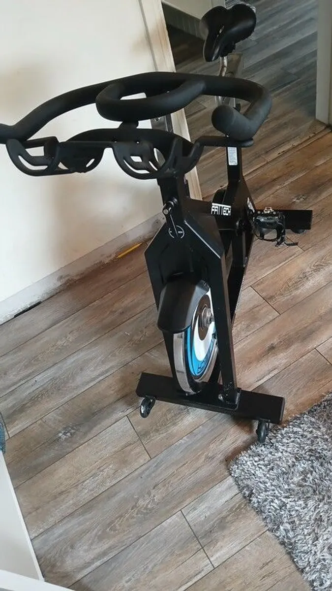 Indoor Bike - Ffit Tech Platinum - Image 1