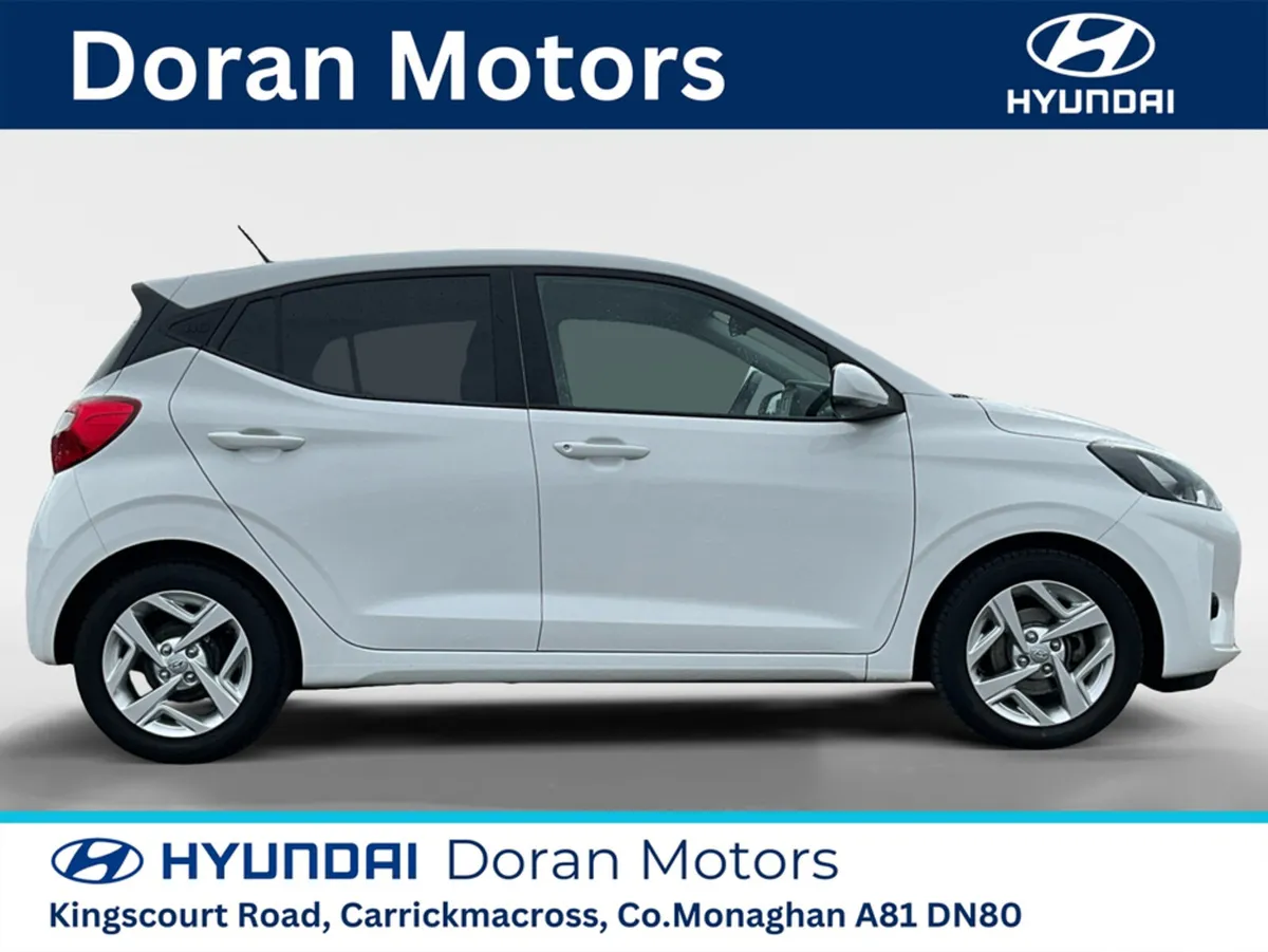 Hyundai i10 DELUXE 5DR - Image 2