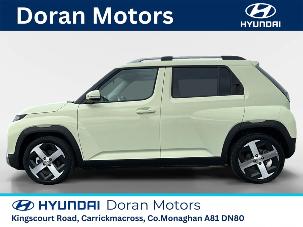 Hyundai INSTER ELEGANCE 49KWH 5DR AUTO - Image 3