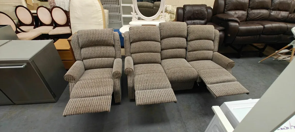 SECOND HAND FURNITURE - Image 1