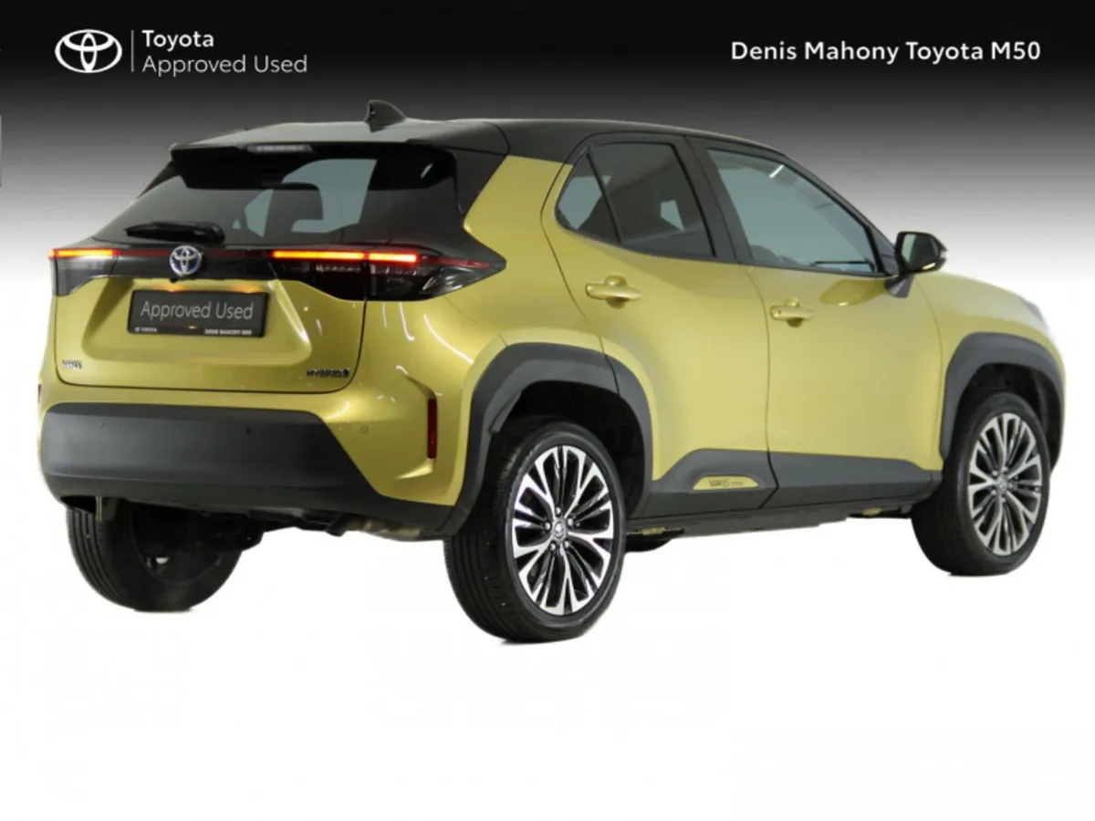 Toyota Yaris Cross SOL Hybrid Auto - Image 2