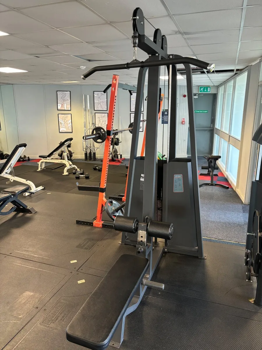 Commercial Grade Gym Equipment - Image 4
