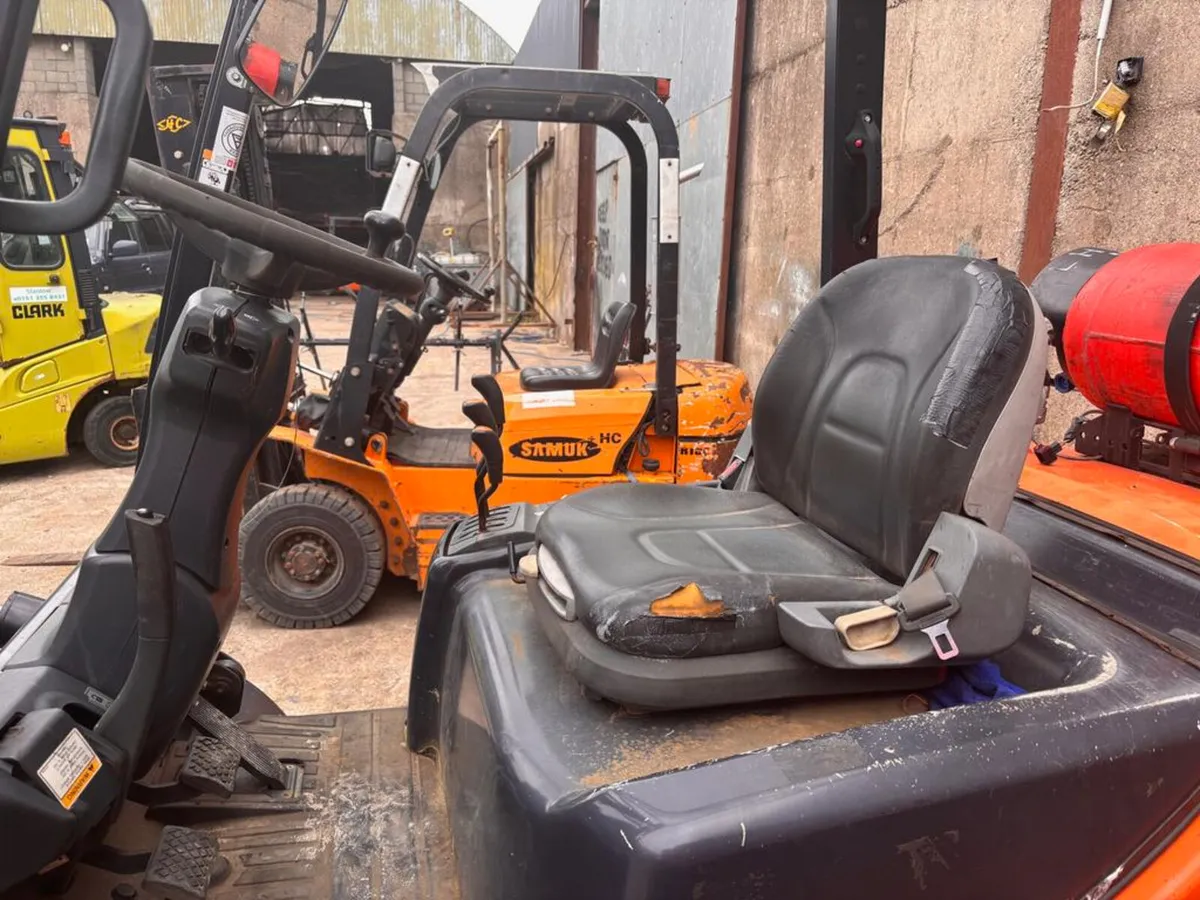 2014 3.5 Ton Doosan Forklift - Image 3