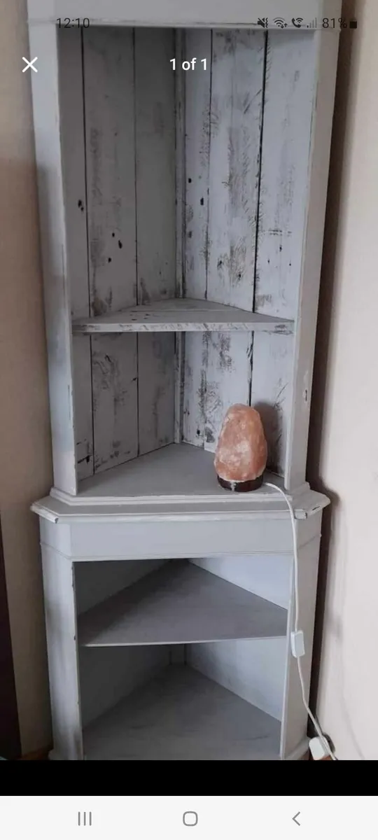 Corner unit