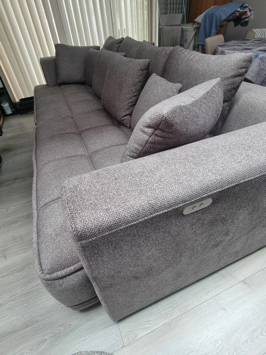 New sofa bed - Image 2
