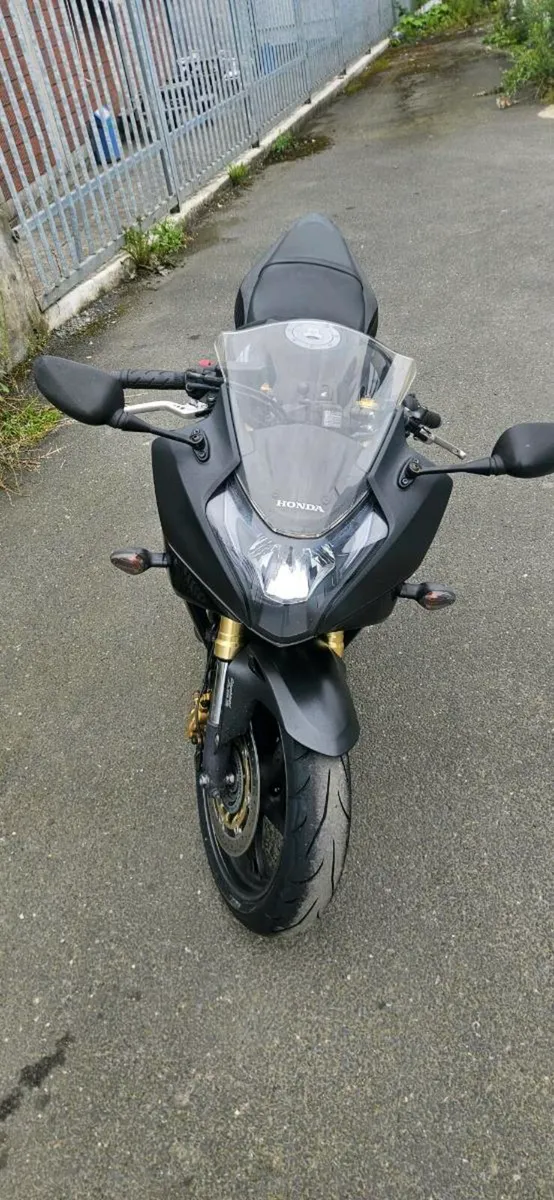 2011 Honda Cbr 600f - Image 3