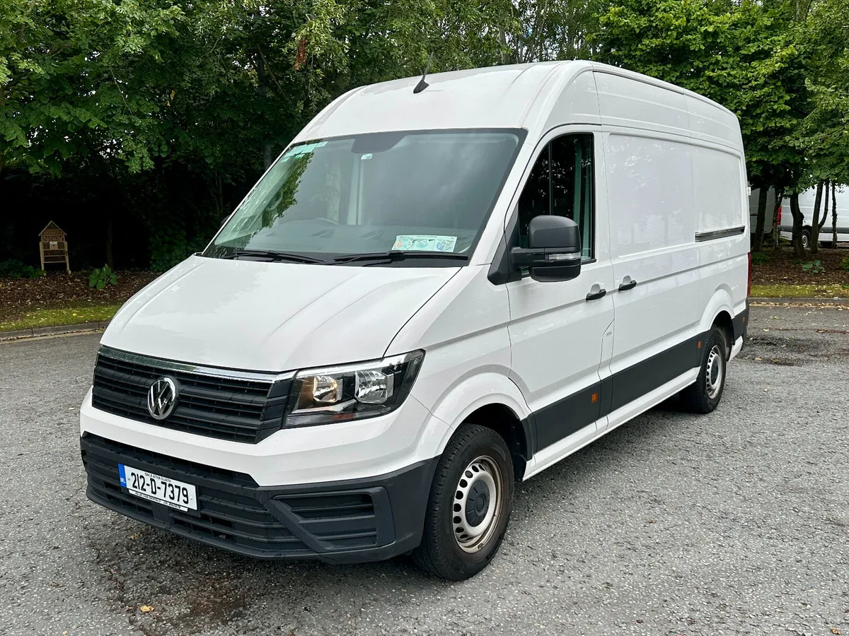 Volkswagen Crafter MWB 140 HP 2021 *low kms* - Image 1