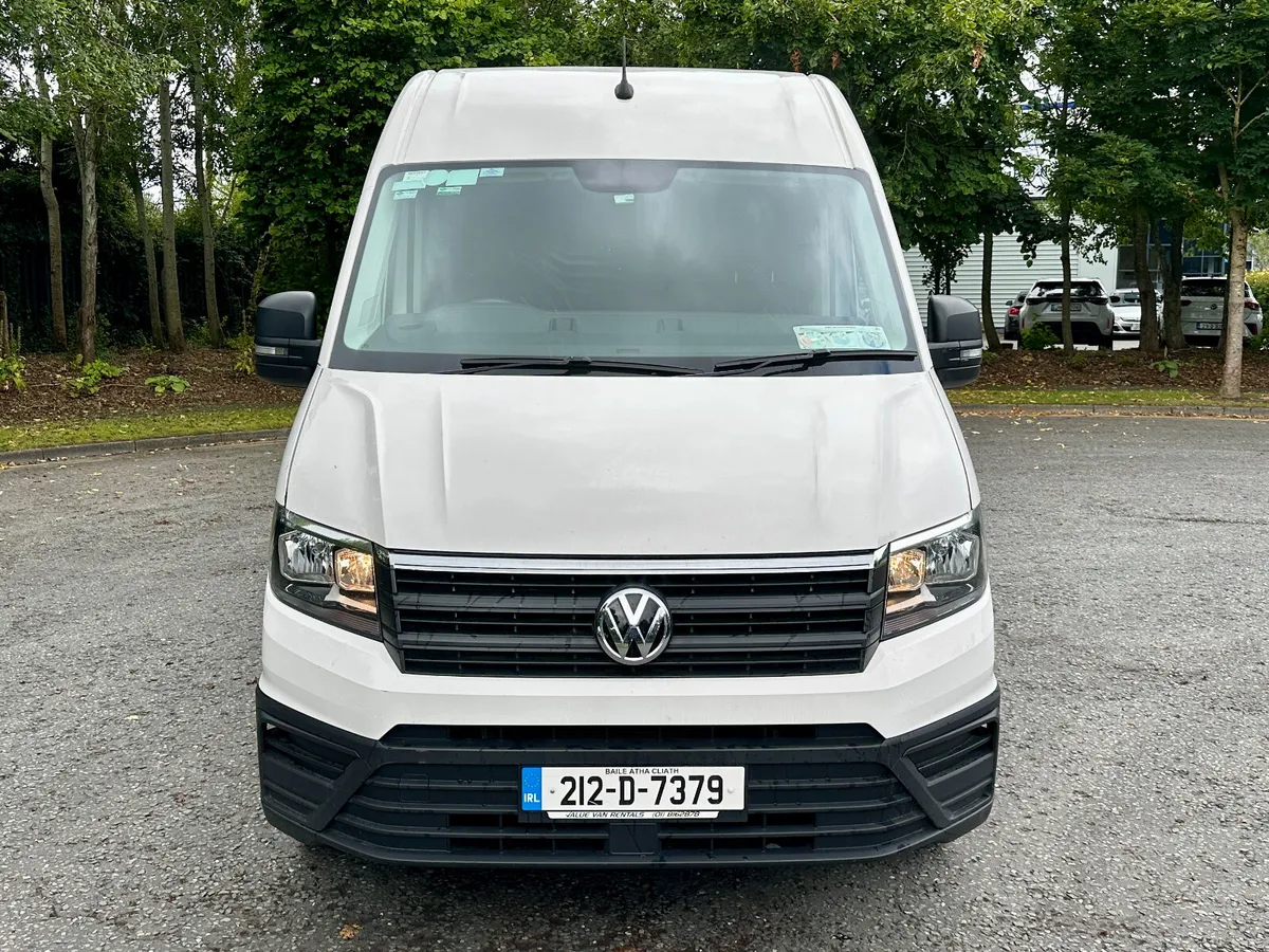Volkswagen Crafter MWB 140 HP 2021 *low kms* - Image 2