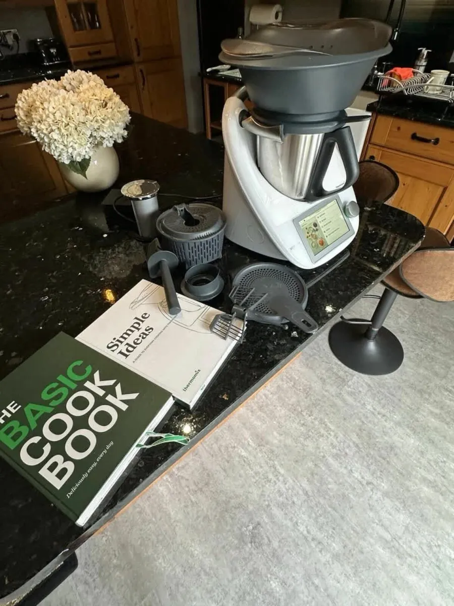 Thermomix TM6 – Gently Used, Excellent Condition - Image 1