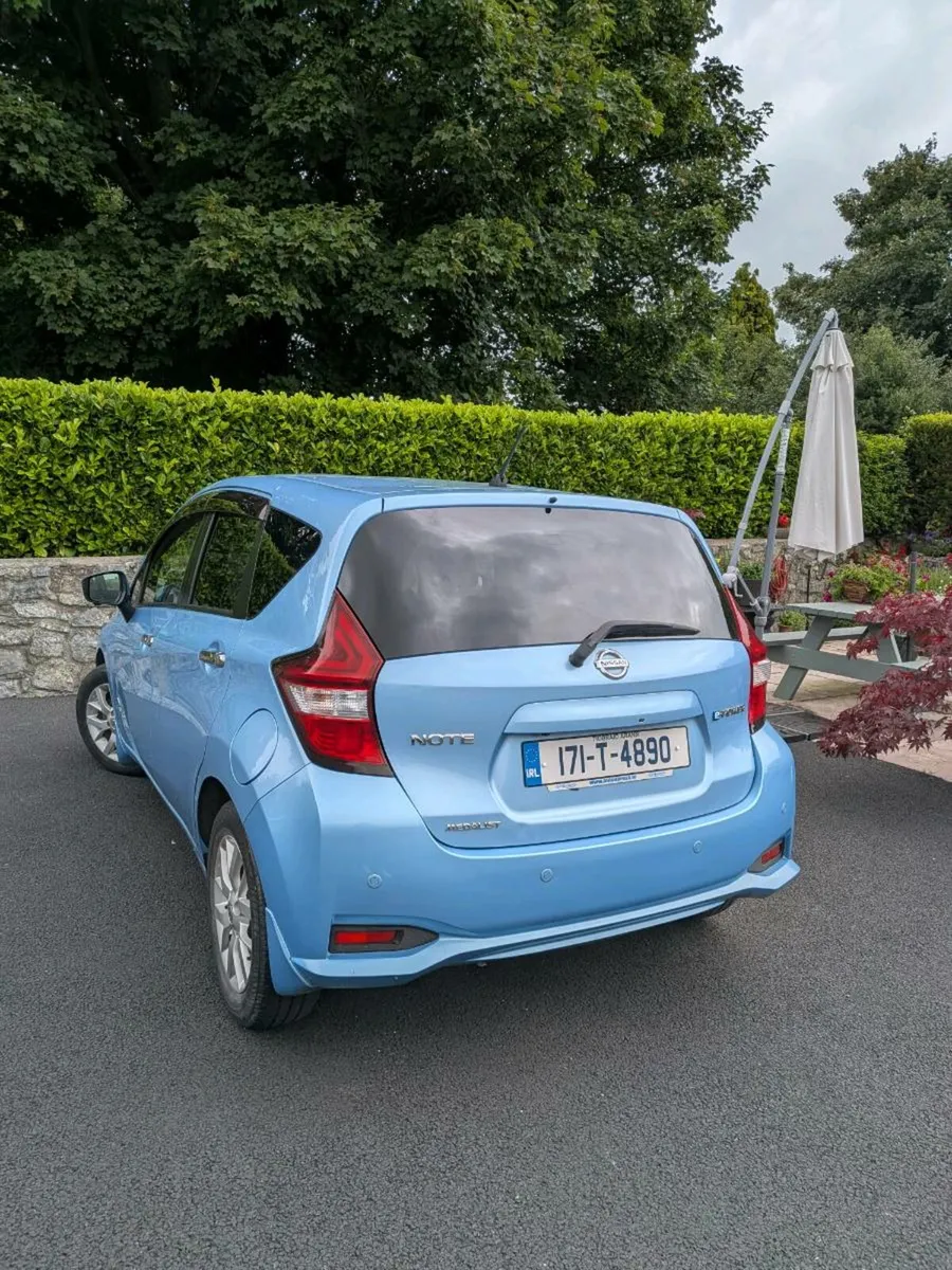 171 Hybrid Blue nissan note - Image 2