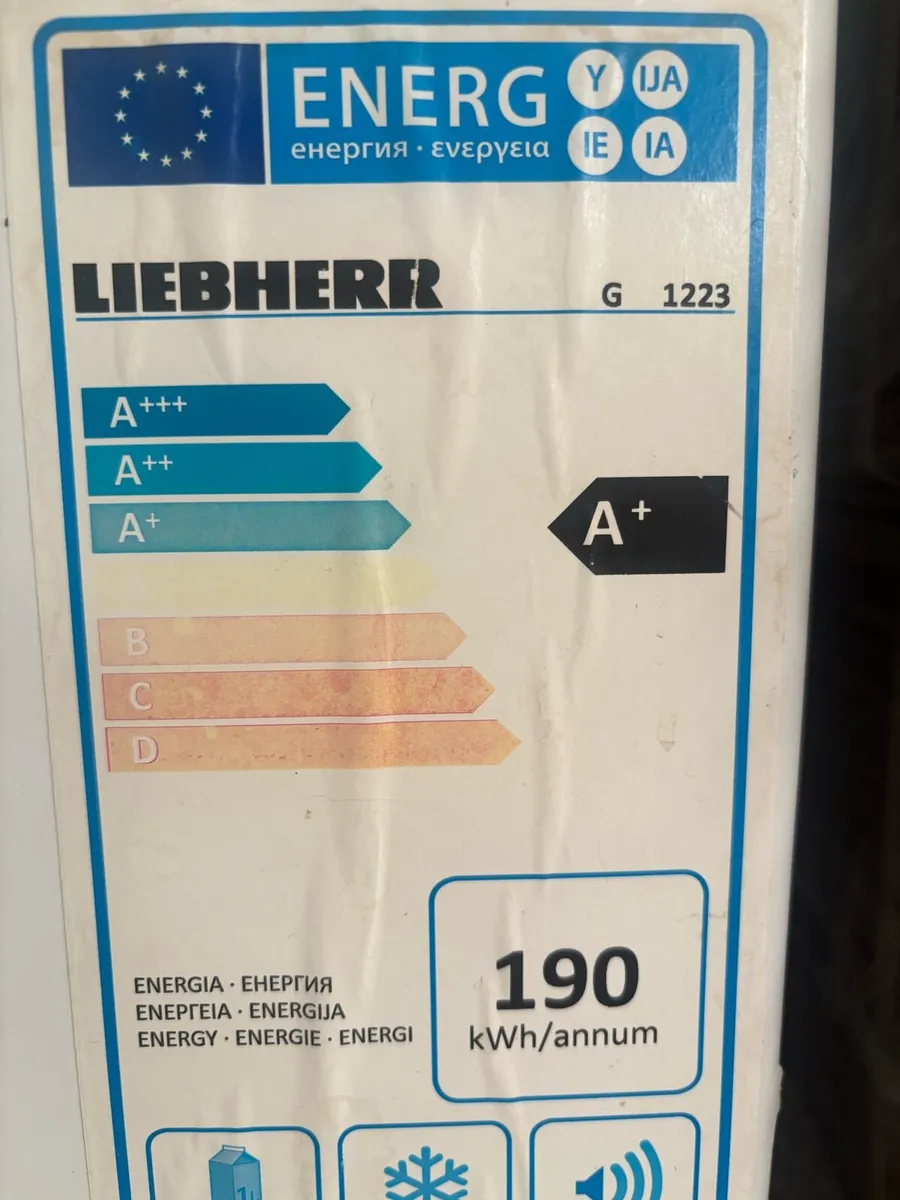 Liebherr Under Counter Freezer - Image 2