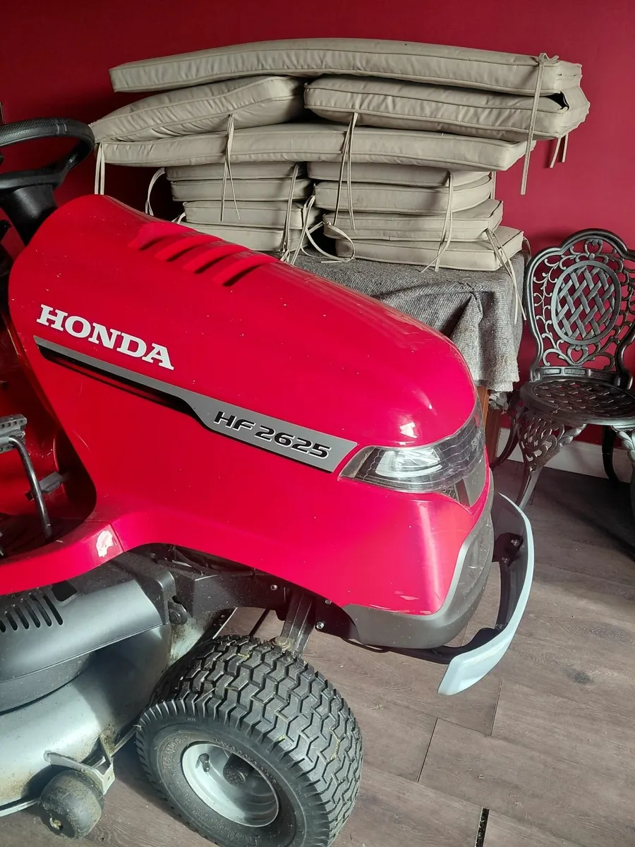 Ride On Mower - Image 1