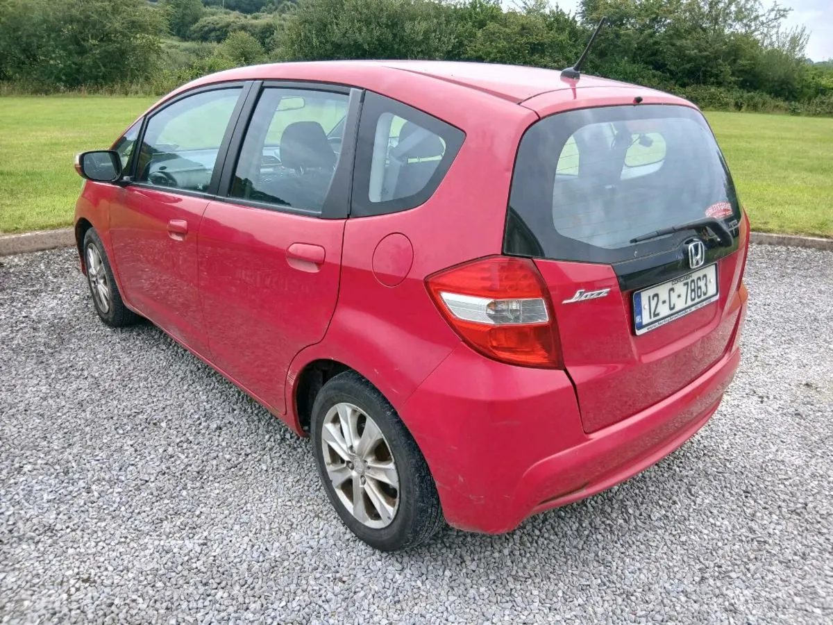 Honda jazz automatic  nct and taxed - Image 3