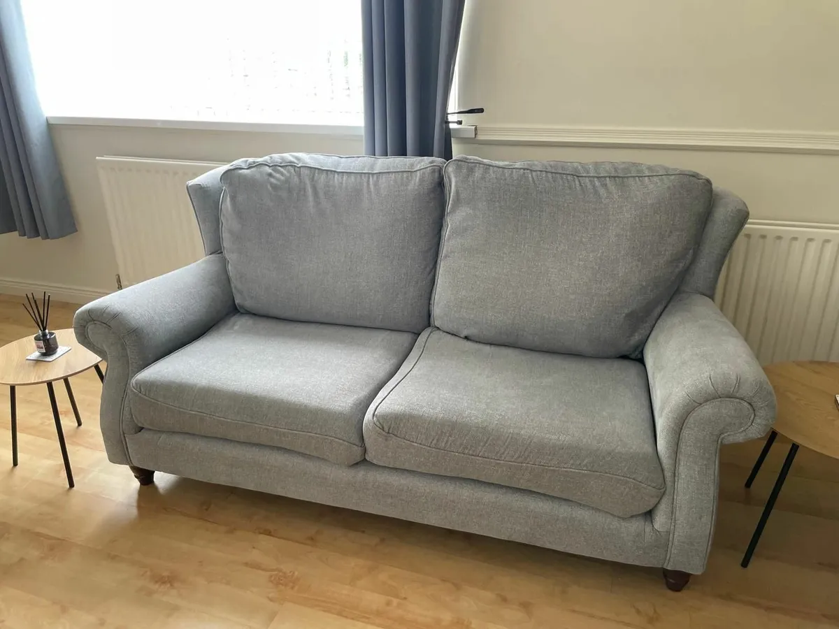 3+1+1 suite of furniture - Image 3