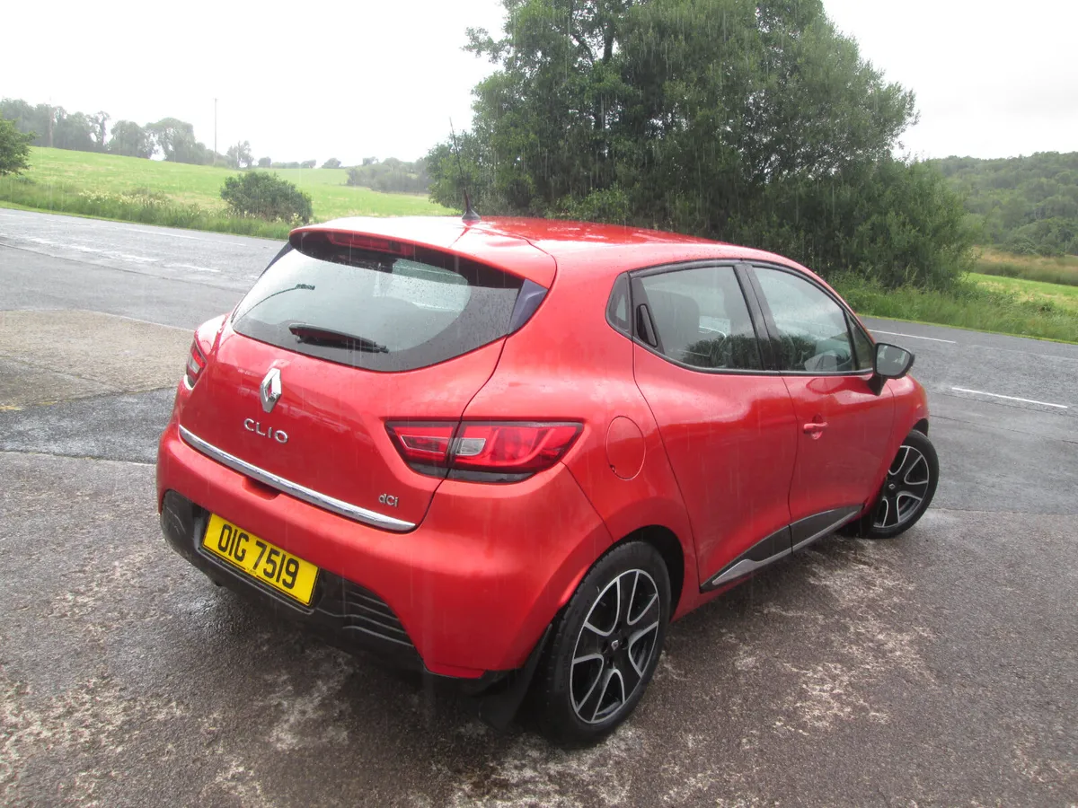2015  RENAULT  CLIO  1.5  DCI  DYNAMIC  MEDIA  NAV - Image 4