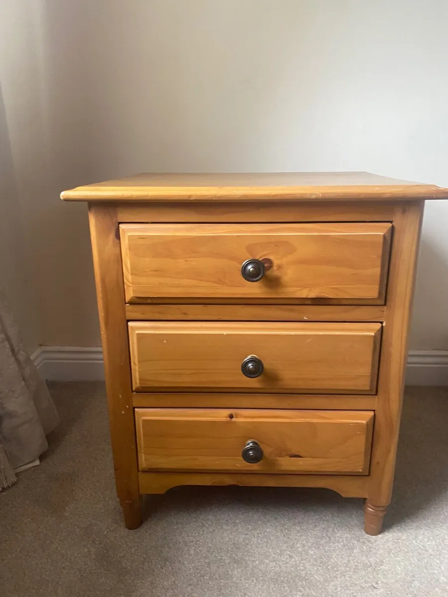 Chest of drawers - Image 2