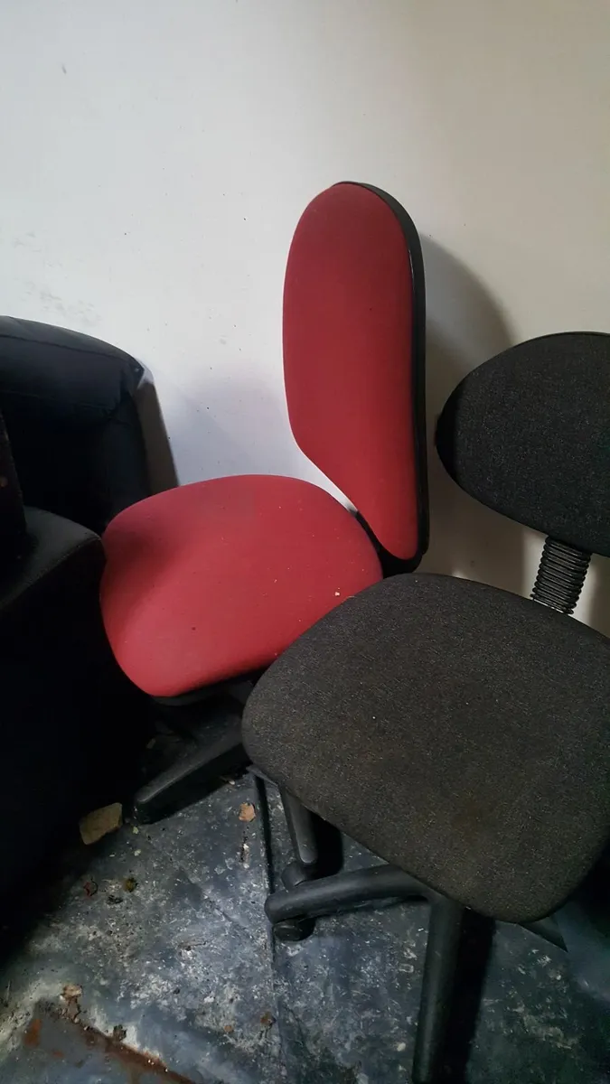 Office chair - Image 2