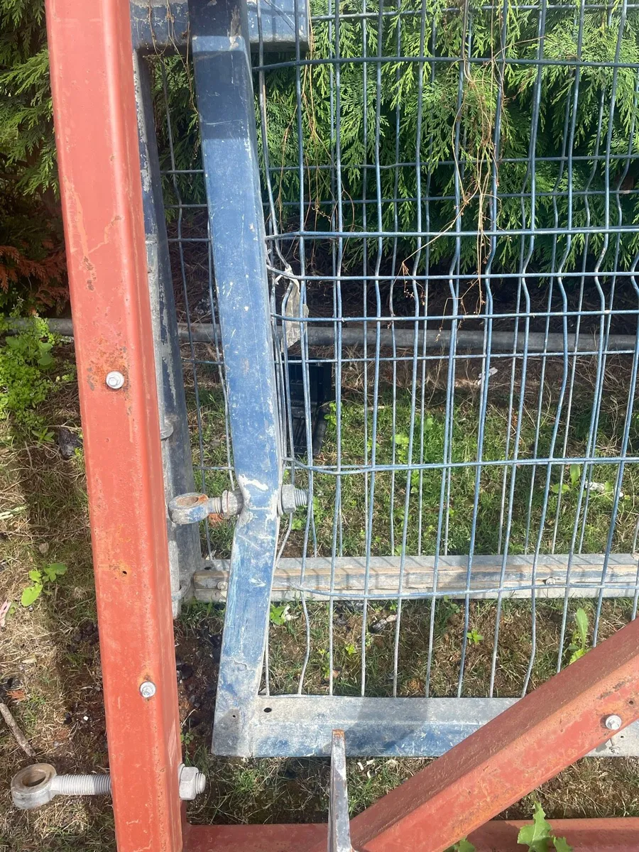 Yard gates - Image 2