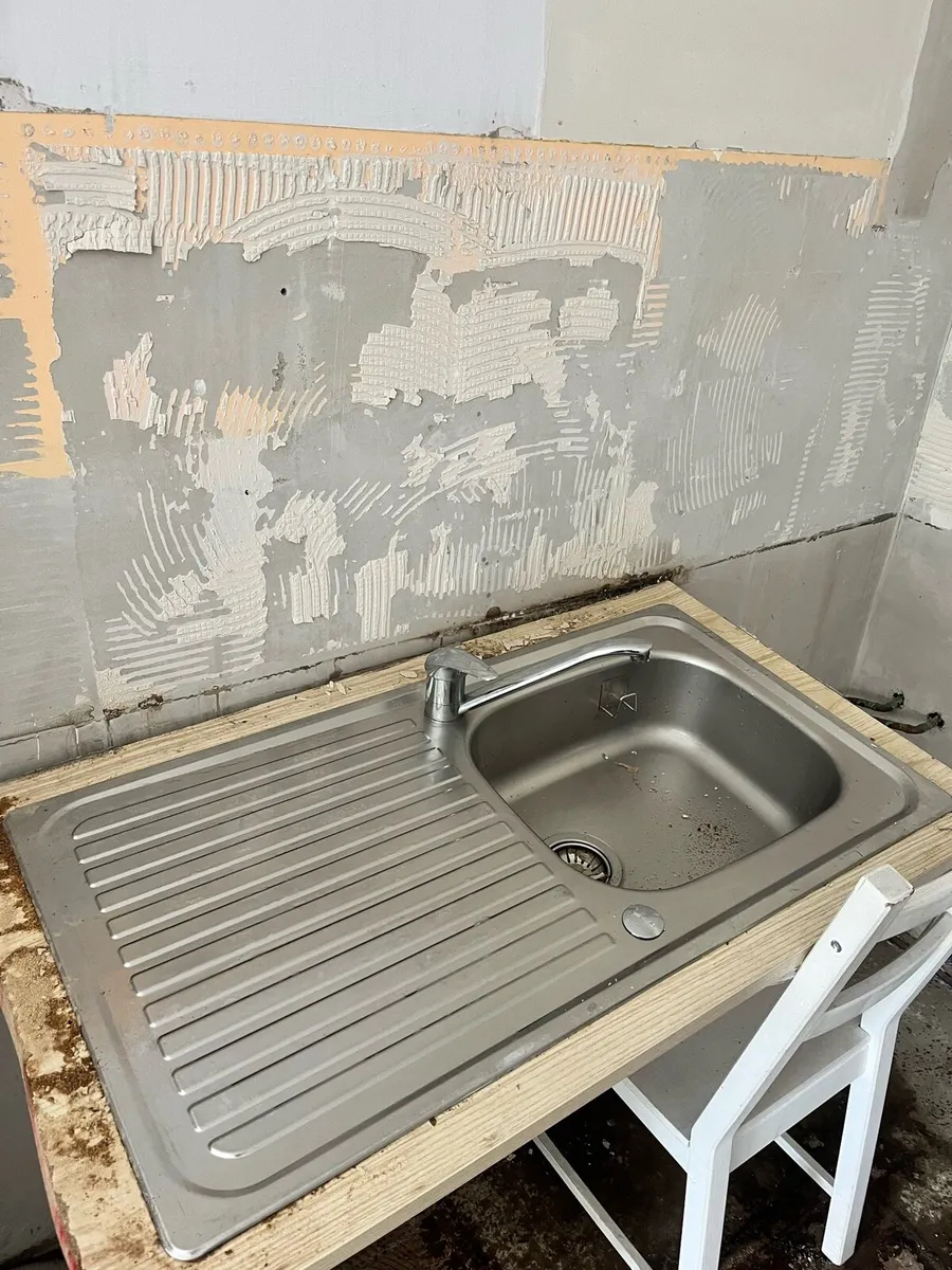FREE left draining sink and mixer tap - Image 1