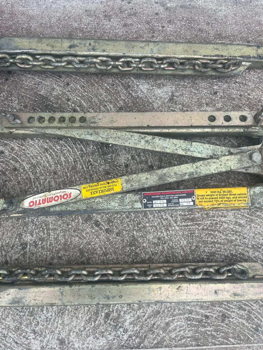 Solomatic Car Towing A Frame - Image 3