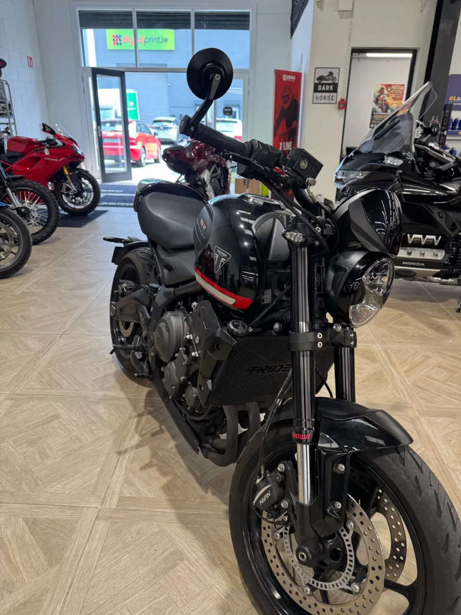 Triumph Trident 2022 - Image 4