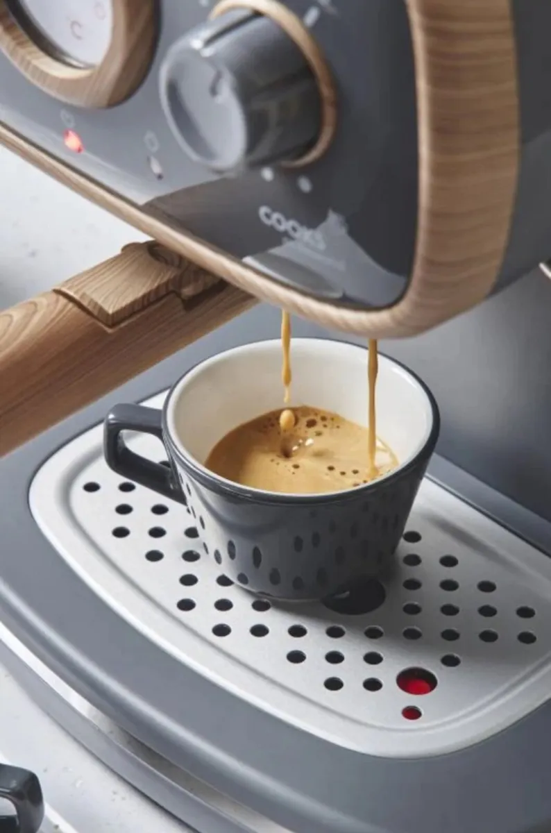 Cooks Professional Retro Espresso Machine | Nordic - Image 3