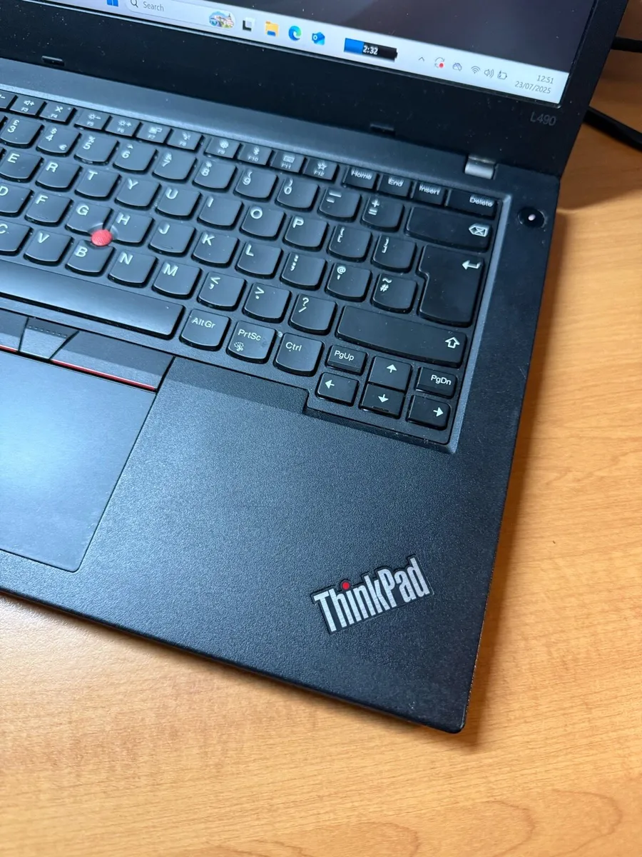 Lenovo i7 pro 16-256 win 11 pro - Image 2