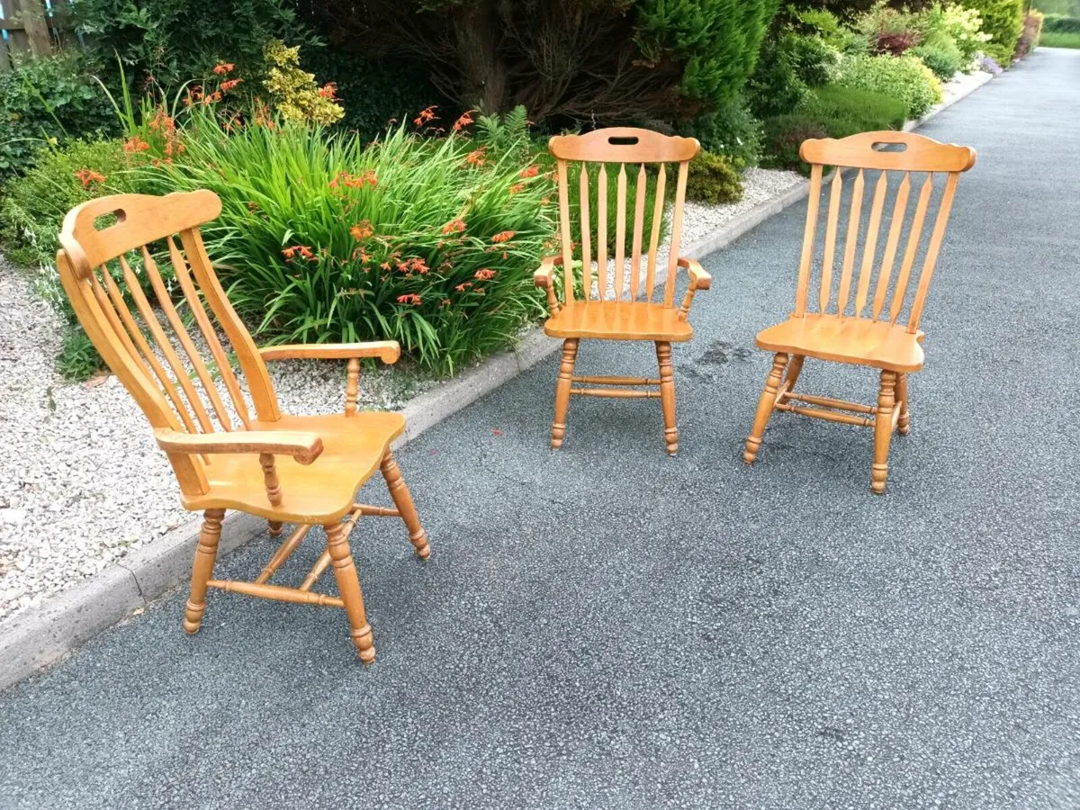 Kitchen chairs x3 - Image 1
