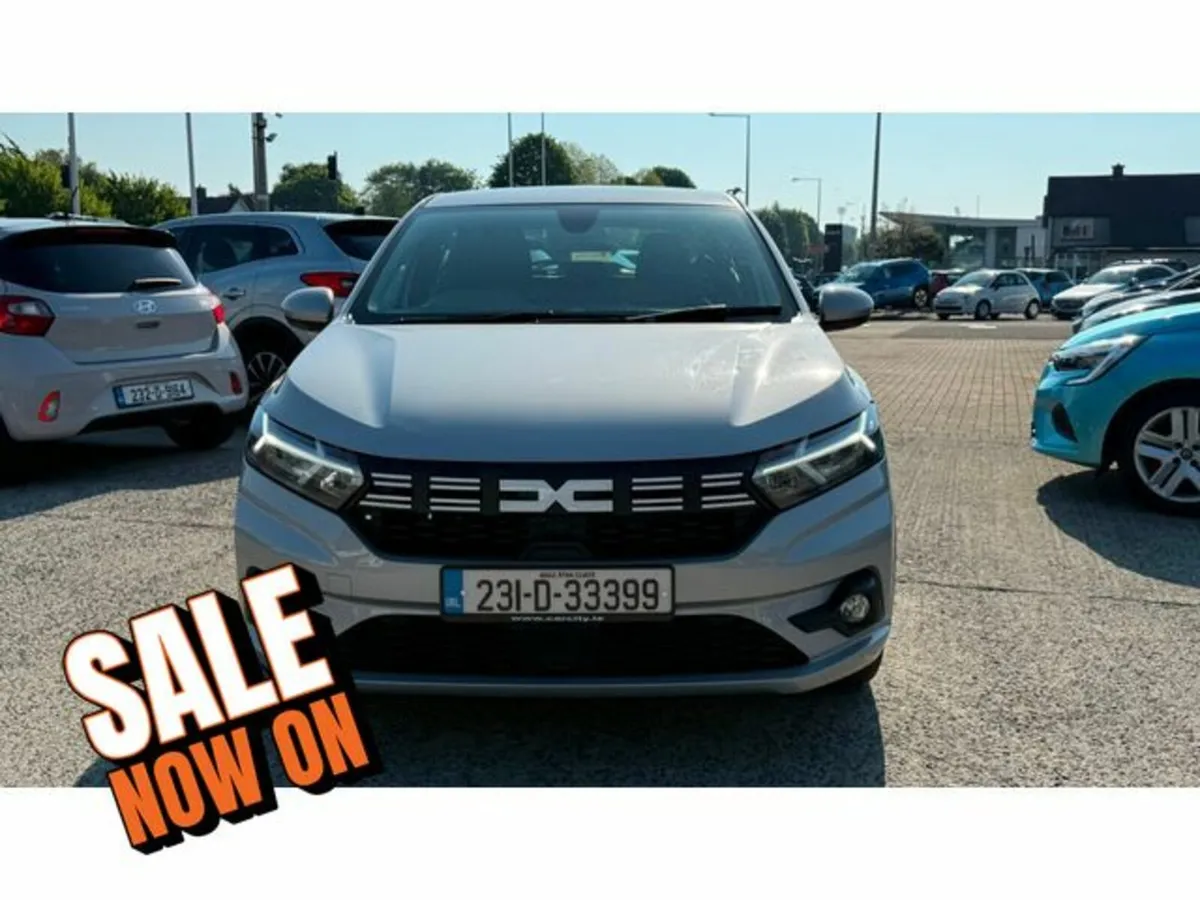 Dacia Sandero Expression TCE 90 5SP NBI 5DR - Image 2