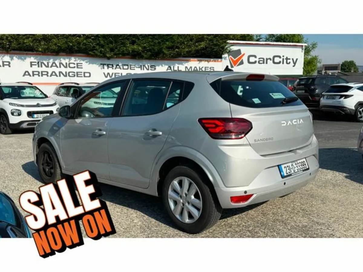 Dacia Sandero Expression TCE 90 5SP NBI 5DR - Image 4
