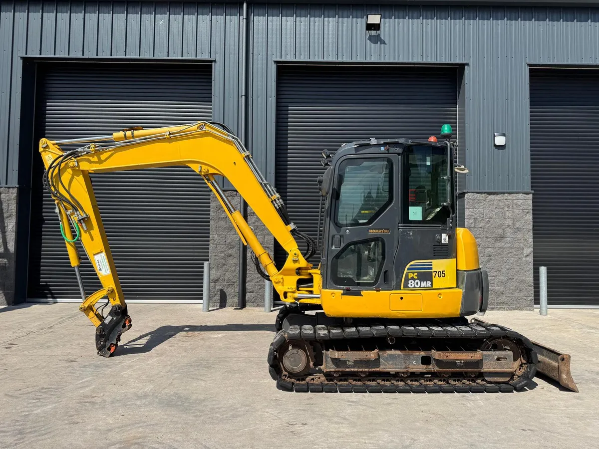 2017 Komatsu PC80MR-3 - Image 1