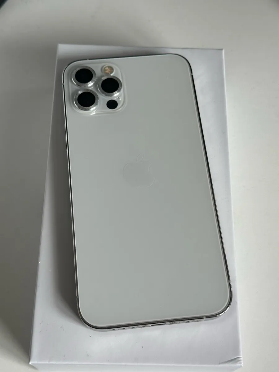 iPhone 12 Pro excellent condition like new - Image 3