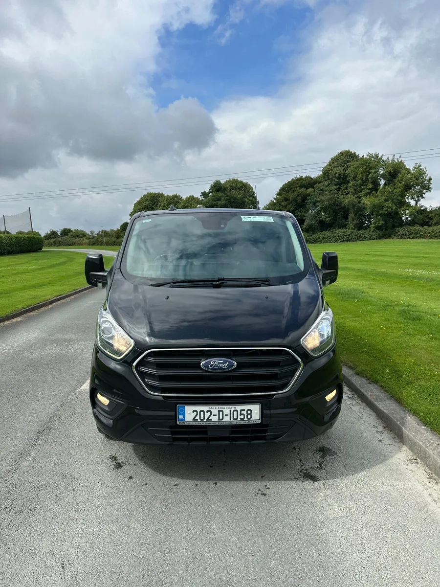 Ford Transit Custom Limited Auto 2020 - Image 2