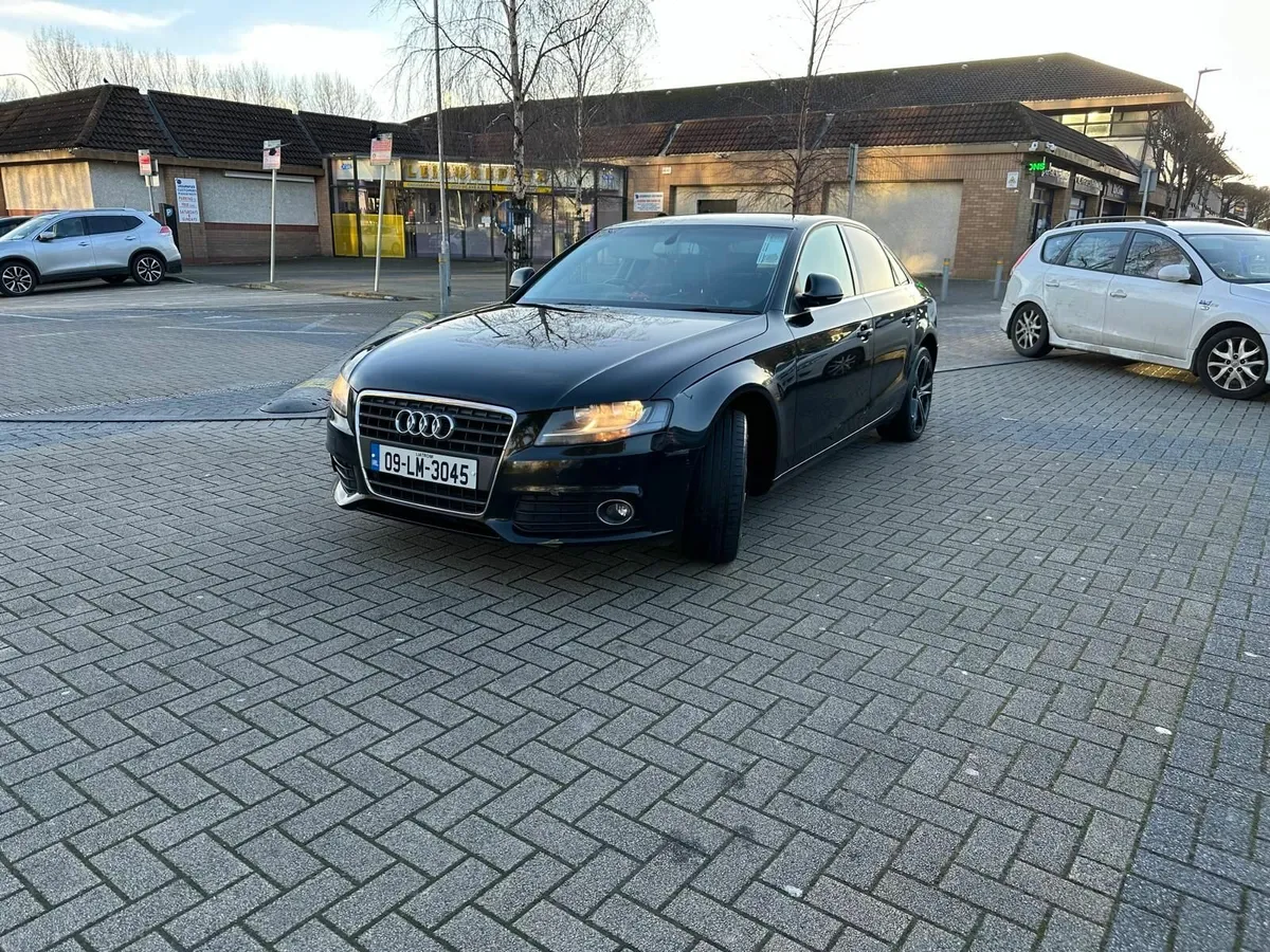 Audi A4 2009 - Image 1