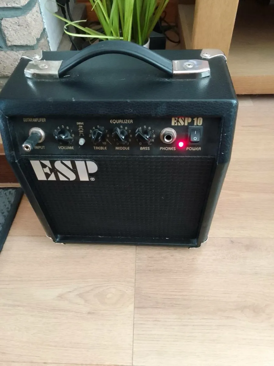 Guitar Amplifier-ESP-10 - Image 1