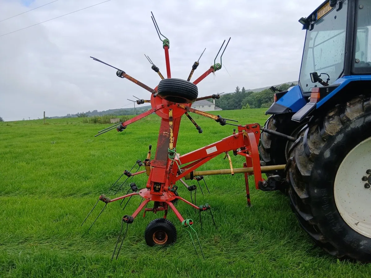 Unifarm 500 4 rotor tedder - Image 1