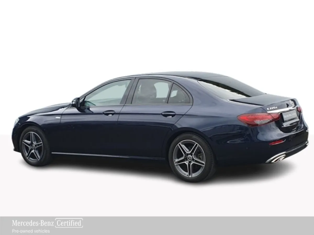 Mercedes-Benz E-Class E220d Avantgarde 2.0 Diesel - Image 3