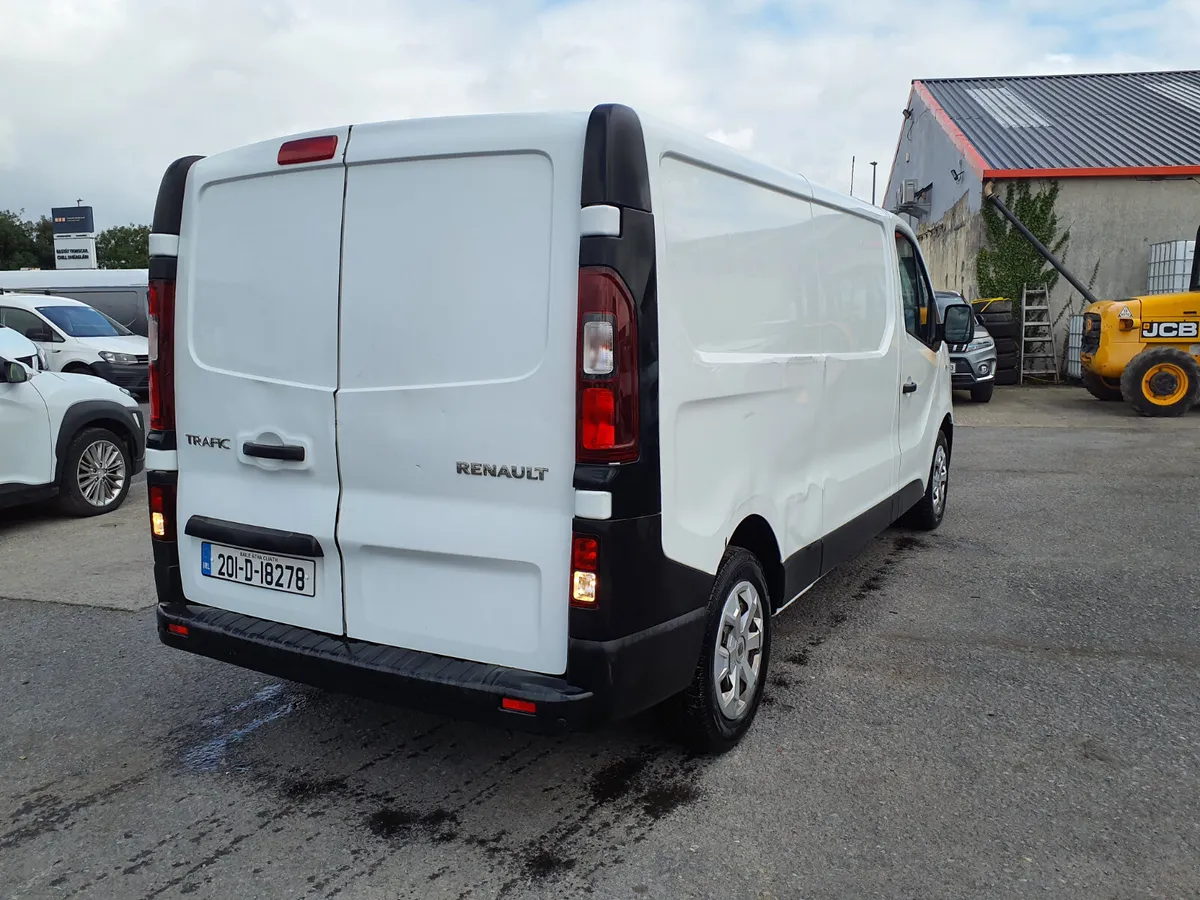 2020 Renault traffic - Image 3